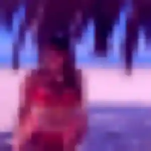 Léonie, 19 ans, cherche un rencontre adulte à Luitré-Dompierre