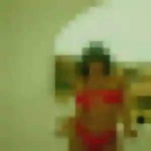 Jeanine (20 ans) à Lunas cherche une rencontre maintenant