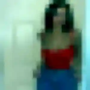 Rejoins Samira, 30 ans à Lure en privé