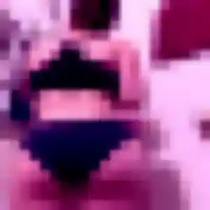 Afia, 35 ans, en ligne à Lusignan pour un rencontre adulte