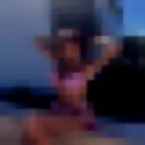 Contacte Evelyne, 39 ans à Mably gratuitement