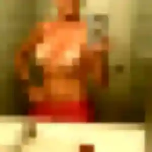 rencontre adulte à Mardié : profil de Yemisi, 22 ans - accès libre