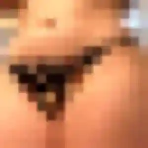 Affoué, 19 ans, en ligne à Marly pour une rencontre coquine