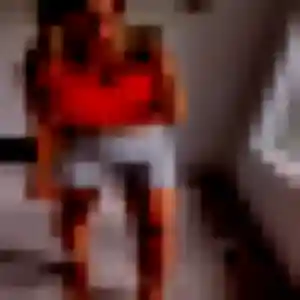 Photo sexy de Adjoavi, 30 ans à Massiac - plan discret