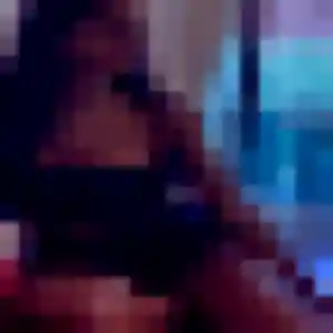 Découvre Omotola, 37 ans à Matignon en privé