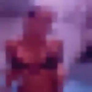 Kimberley (28 ans) à Maulette propose un rencontre adulte maintenant