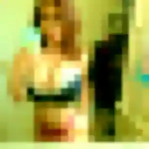 Morgane, 23 ans, dispo pour rencontre adulte à Meaulne-Vitray