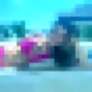 Vanessa (19 ans) à Médis attend un rencontre adulte rapidement