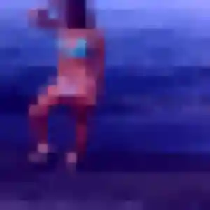 Abena, 19 ans, connectée à Mées pour une rencontre coquine