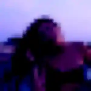 Khoudia, 39 ans, connectée à Megève pour une rencontre coquine