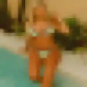 Yemisi de Méjannes-lès-Alès, 20 ans - rencontre adulte discret