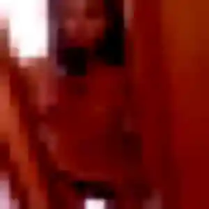 Contacte Nassira, 34 ans à Mellac en t'inscrivant