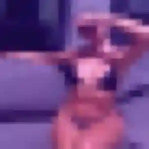 Mbène, 30 ans, en ligne à Melun pour une rencontre coquine