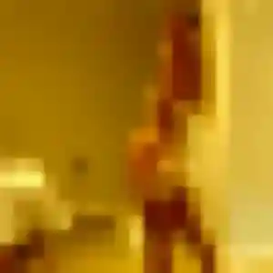 Keza, 22 ans, connectée à Mercury pour une rencontre coquine