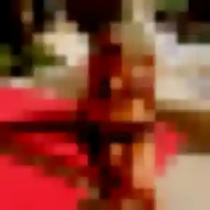 Rejoins Esi, 39 ans à Mesvres en privé