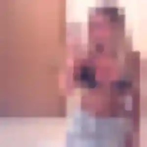 Yetunde, 24 ans, cherche un rencontre adulte à Migennes