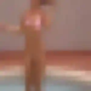 Eugénie, fille de 19 ans propose rencontre adulte à Mios