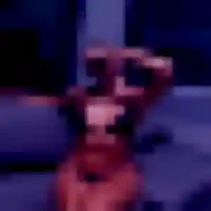 Grâce, 23 ans, en ligne à Miré pour un rencontre adulte