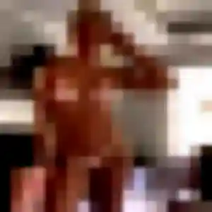 Photo exclusive de Selbé, 25 ans à Moisson - rencontre sans lendemain