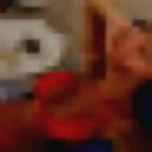 Aurore, 28 ans, connectée à Monéteau pour un rencontre adulte