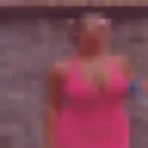 Zoé, 20 ans, connectée à Monneville pour une rencontre coquine