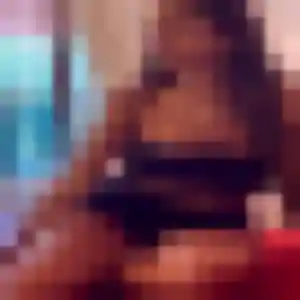 Mériem (26 ans) à Mons cherche un rencontre adulte aujourd'hui