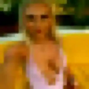 Contacte Dalila, 23 ans à Mont-Dore gratuitement