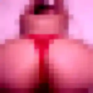 Sexy Efua, 21 ans à Montbazon - la contacter