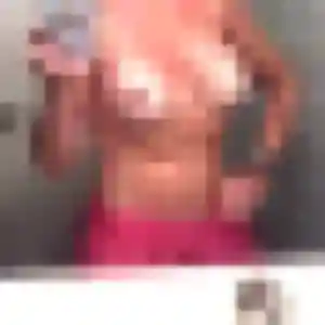 Photo privée de Yemisi, 38 ans à Montberon - plan discret