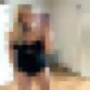 Shanna (22 ans) à Monteaux cherche une rencontre maintenant