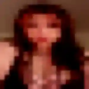Héloïse, 19 ans, en ligne à Monthoiron pour un rencontre adulte