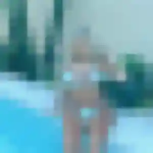 Antoinette, 20 ans, veut un rencontre adulte à Montrottier