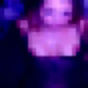 Découvre Akua, 25 ans à Montsûrs en privé