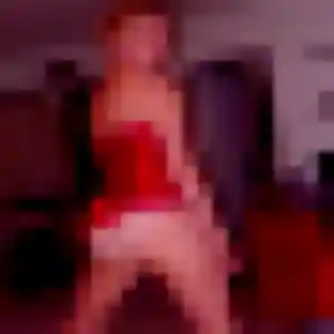 Photo de Bintou à Mortagne-du-Nord (29 ans) - rencontre adulte gratuit