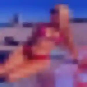 Odile (22 ans) à Mortrée propose un rencontre adulte ce soir