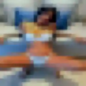 Belle Aurore, 35 ans à Muel - voir sa photo