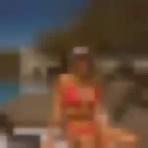 Njeri de Muzillac, 32 ans - rencontre adulte discret