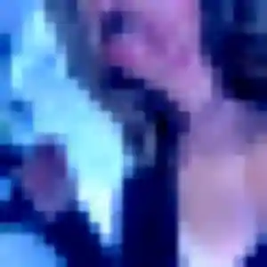 Deborah (20 ans) à Nages-et-Solorgues propose un rencontre adulte ce soir