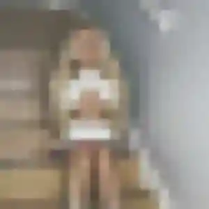 Contacte Gnilane, 27 ans à Naucelles gratuitement