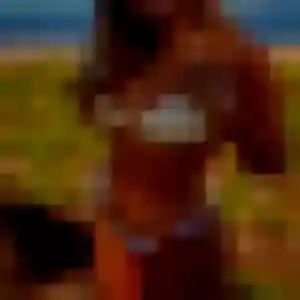 Photo de Adaora à Navès (19 ans) - rencontre adulte sans inscription