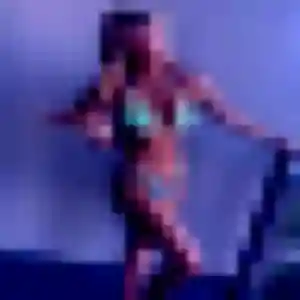 Sexy Karima, 33 ans à Neuf-Brisach - découvrir son profil