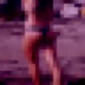 Photo de Oumou à Neuf-Mesnil (21 ans) - rencontre adulte sans inscription