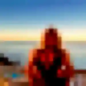 Ophélie de Neuville-Saint-Rémy, 37 ans - rencontre adulte discret