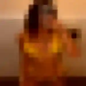 Yetunde, fille de 21 ans propose rencontre adulte à Neuville-Saint-Vaast
