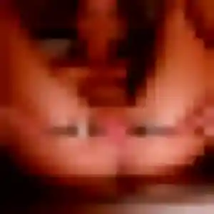 Olive, 34 ans, connectée à Neuville-sur-Oise pour une rencontre coquine
