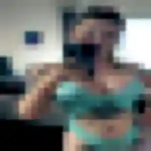 Grace, 26 ans, dispo pour rencontre adulte à Niderviller