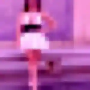 Contacte Ursule, 20 ans à Nîmes gratuitement