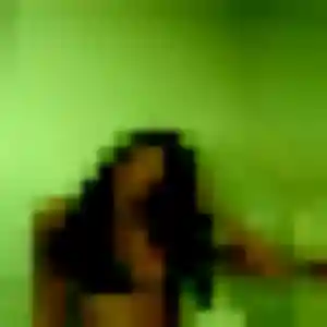 Profil de Éva à Nogent (44 ans) - rencontre adulte anonyme