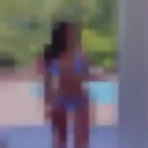 Olive (22 ans) à Oderen cherche un rencontre adulte maintenant