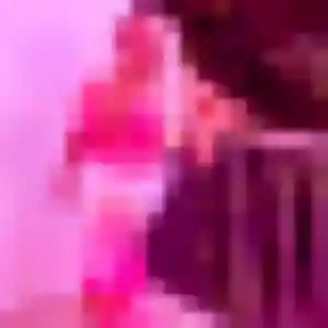 Sarah, 19 ans, dispo pour rencontre adulte à Optevoz